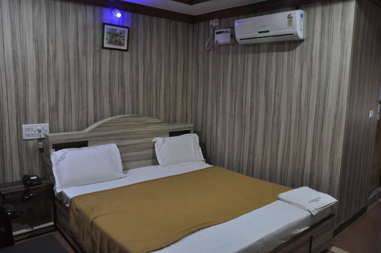 C M Hotel Dharmapuri Exterior foto