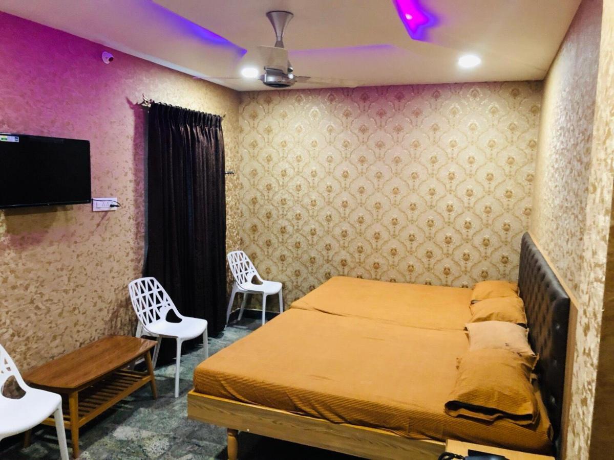 C M Hotel Dharmapuri Exterior foto